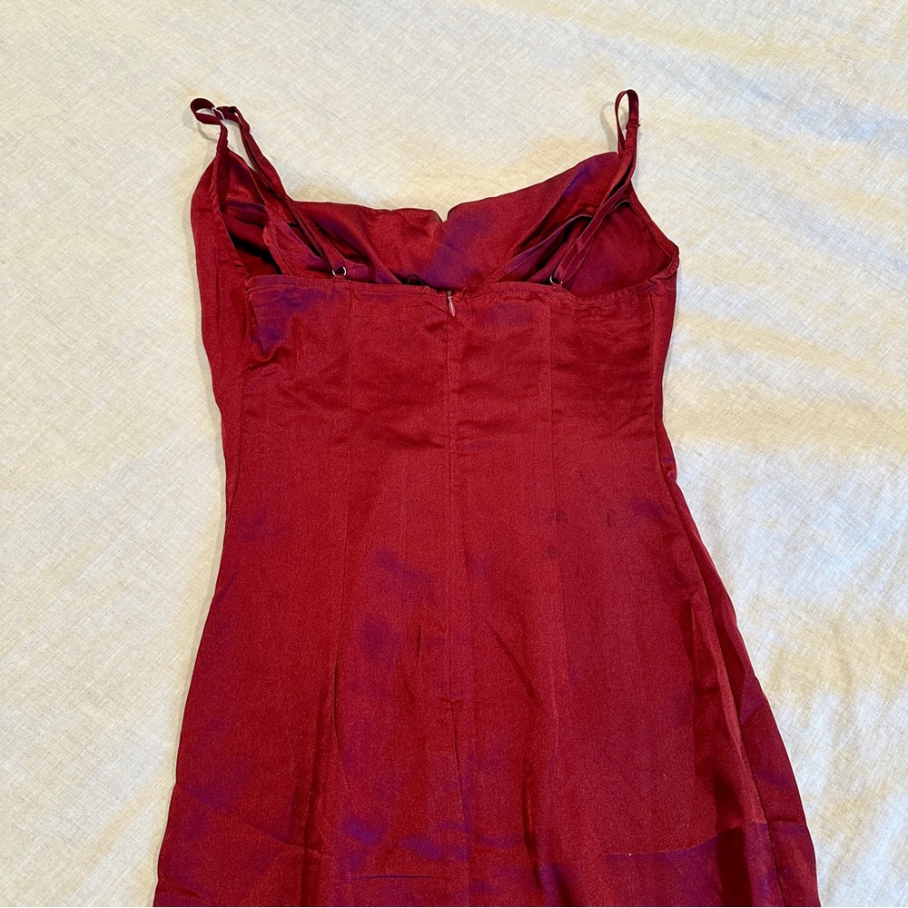 PrettyLittleThing Dress - Picture 7 of 9